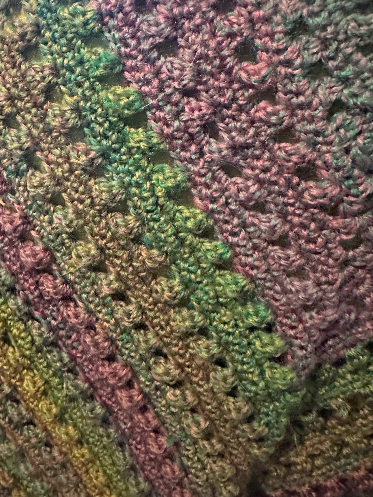 Welsh wool short shawl